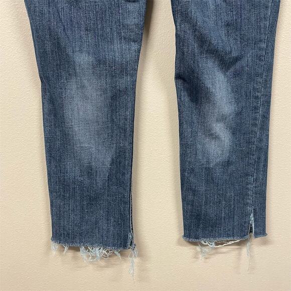 Mossimo Women's Size 13 Blue Denim Capri Jeans Distressed Raw Hem - Picture 6 of 7